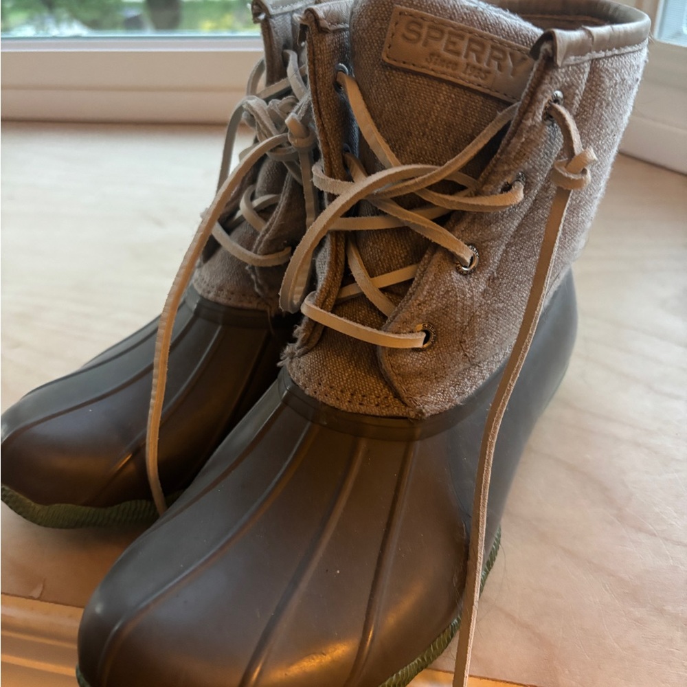 Sperry Women's Gray and Teal Winter Boots